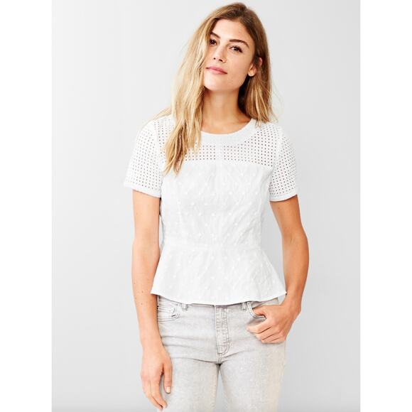 Gap Crewneck Short Sleeve Peplum Blouse Size 00 Floral Embroidery Eyelet Lace - Picture 3 of 9